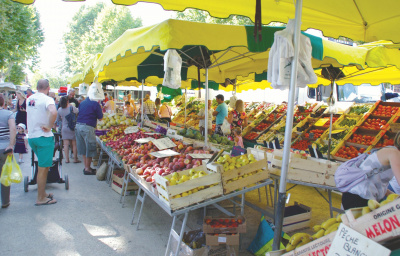 Marché de Salles